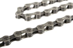 Shimano Chaîne CN-HG71C 6/7/8 Vitesses -Magasin De Vélos Shimano Kette ECNHG71C116I 02